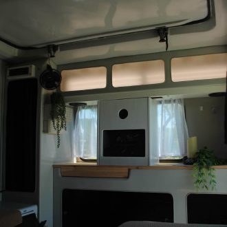 BilderBude-innen-vorne